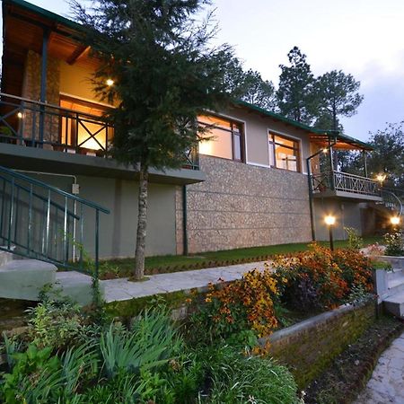 Blusalzz Escapade Anant Rasa Resort - Ranikhet Shitlakhet Ngoại thất bức ảnh