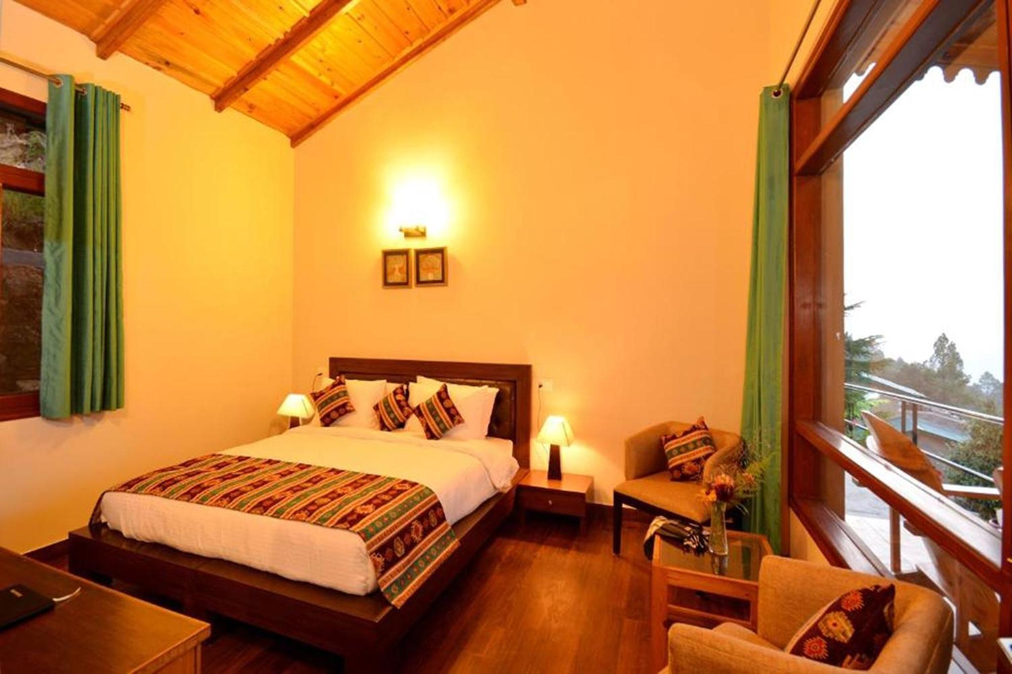 Blusalzz Escapade Anant Rasa Resort - Ranikhet Shitlakhet Ngoại thất bức ảnh
