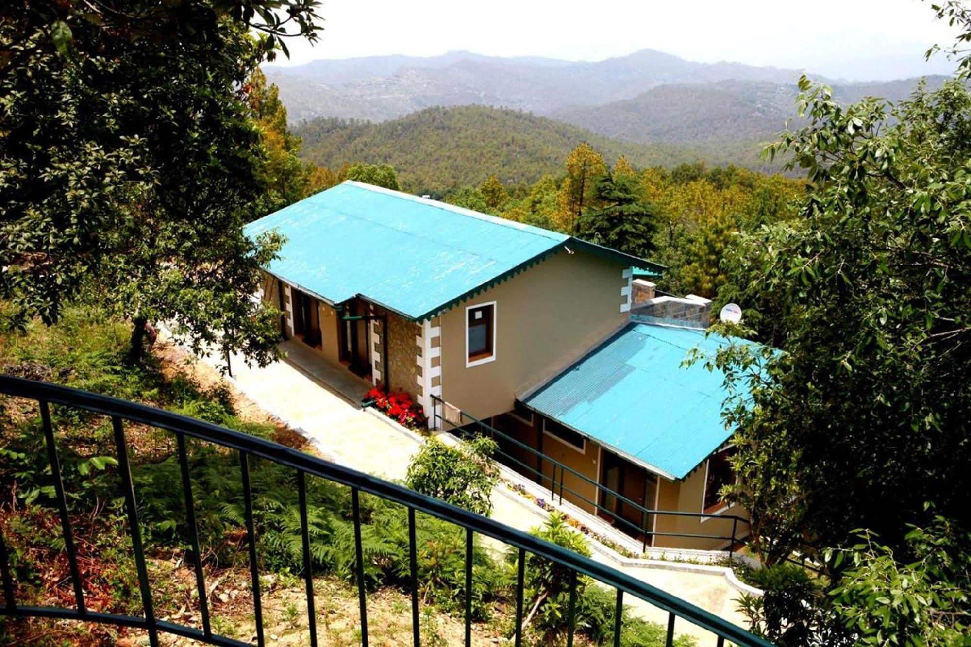 Blusalzz Escapade Anant Rasa Resort - Ranikhet Shitlakhet Ngoại thất bức ảnh